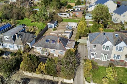 3 bedroom detached house for sale, Llwynmawr Road, Sketty, Swansea, City And County of Swansea.