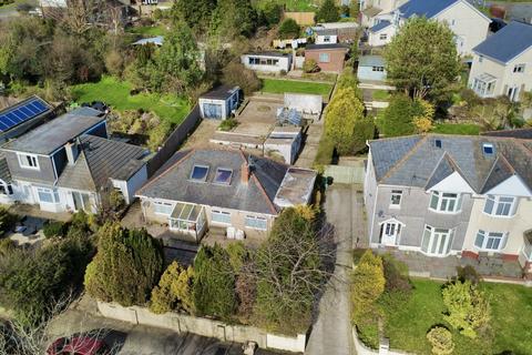 3 bedroom detached house for sale, Llwynmawr Road, Sketty, Swansea, City And County of Swansea.