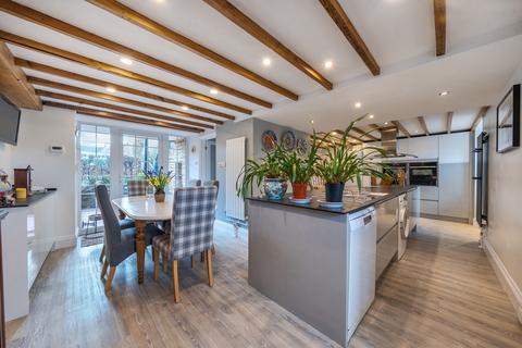 4 bedroom house for sale, Aynho Road, Adderbury, OX17