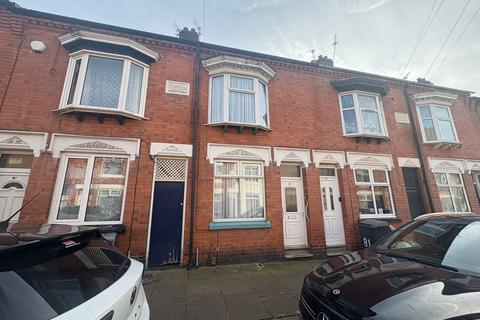 2 bedroom terraced house for sale, Wolverton Road, Leicester LE3