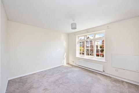 1 bedroom flat for sale, Abbotsbury Court, Horsham, RH13