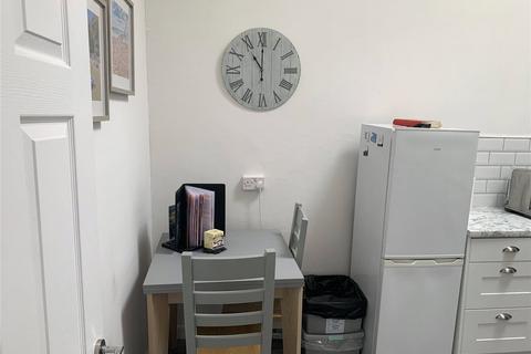 1 bedroom terraced house for sale, Warren Street, Tenby, Pembrokeshire, SA70