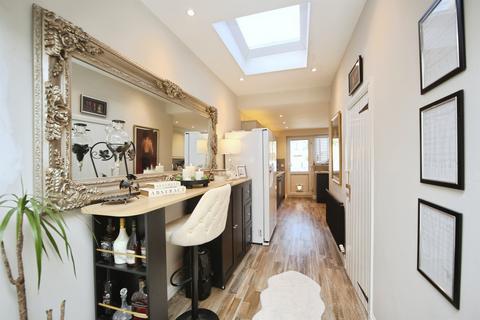 2 bedroom terraced house for sale, Hemming Street, Kidderminster