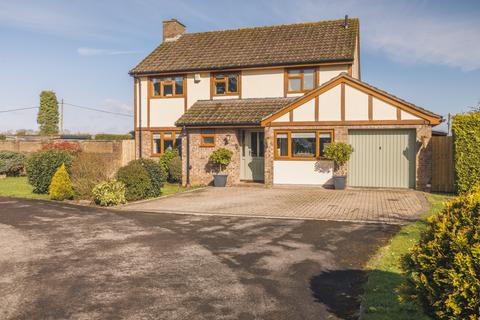 4 bedroom detached house for sale, Silver Birches, Ross-on-Wye, Herefordshire, HR9