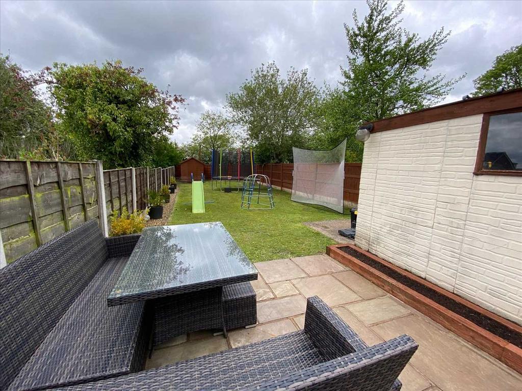 Enclosed Rear Garden
