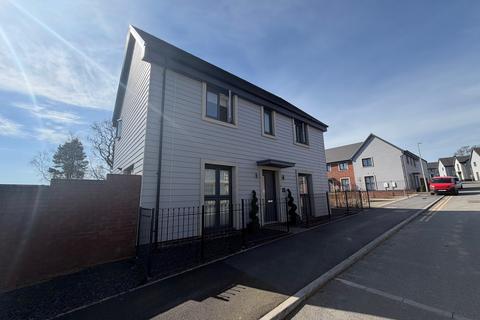 3 bedroom semi-detached house to rent, Waun Fawr, Swansea, SA6