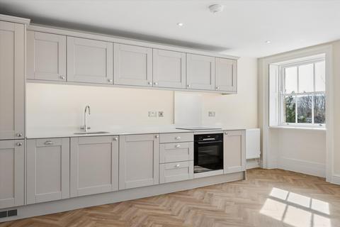 undefined, Cheltenham, Gloucestershire GL52.