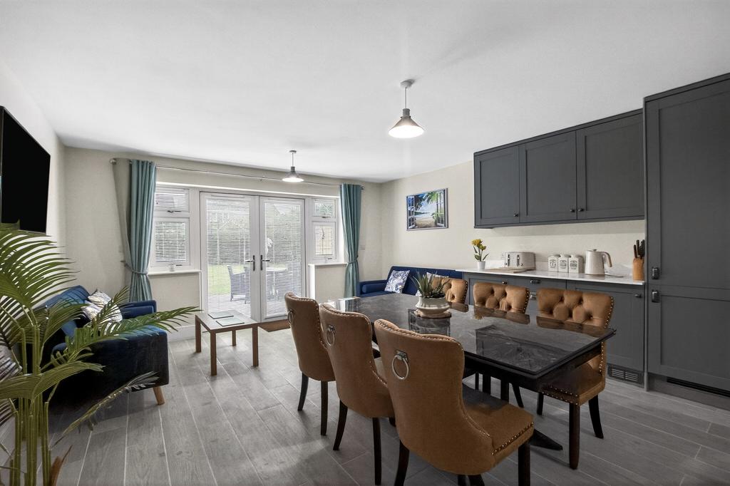 Kitchen/Family Room