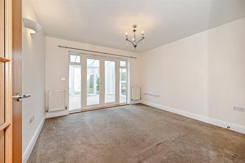 undefined, School Close, Aldingbourne