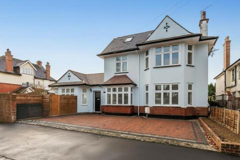 undefined, Mayfield Road, Sutton SM2