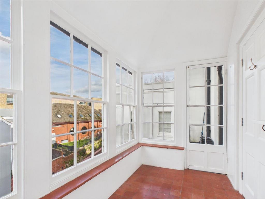 1-bed-central-cheltenham15.jpg