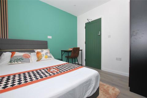 1 bedroom house of multiple occupation to rent, Woodside Road, Guildford, Surrey, GU2
