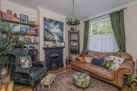 4 bedroom terraced house for sale, Newport Road, New Bradwell, Milton Keynes, MK13