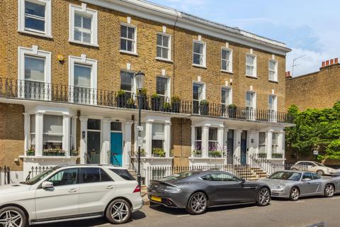 3 bedroom flat for sale, Redburn Street, Chelsea, SW3
