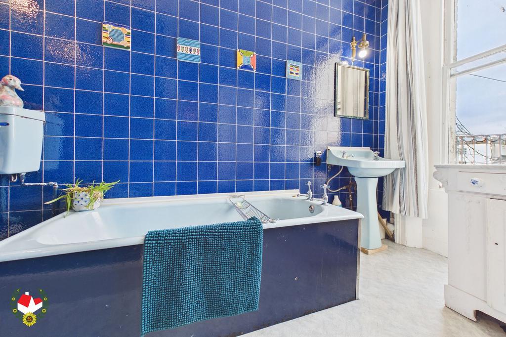 Upstairs Bathroom