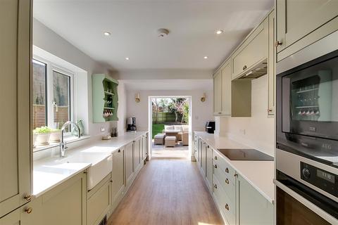 undefined, Penfold Road, Broadwater, Worthing, West Sussex, BN14 8PG