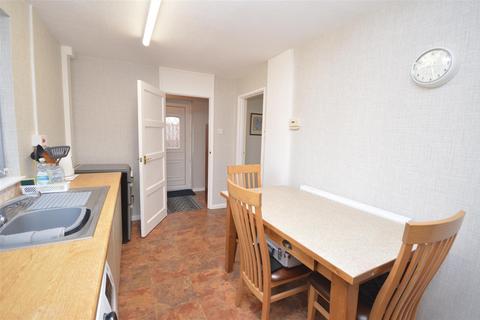 2 bedroom semi-detached house for sale, Camden Road, Castleford