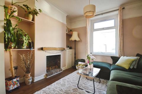 2 bedroom terraced house for sale, Glamorgan Street, Canton, Cardiff
