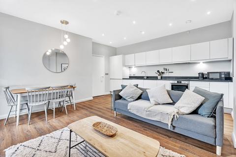 2 bedroom apartment to rent, Corporation Street, The Co-Operative, CV1