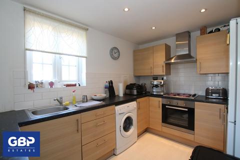 undefined, High Street, Aveley, RM15