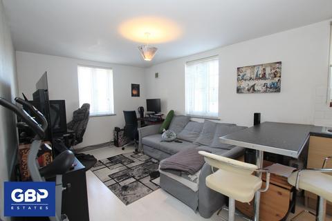 undefined, High Street, Aveley, RM15