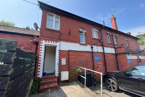 undefined, Oakwood Avenue, Gatley, SK8