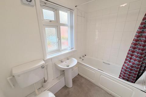 undefined, Oakwood Avenue, Gatley, SK8