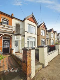 2 bedroom apartment to rent, Douglas Road Herne Bay CT6