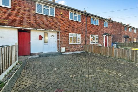 3 bedroom terraced house to rent, Coronation Road, Doncaster DN7