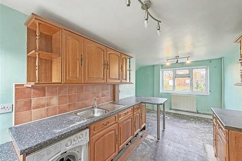 3 bedroom terraced house for sale, Sealand Close, SALE