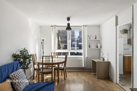 1 bedroom flat for sale, Wallis Close, London