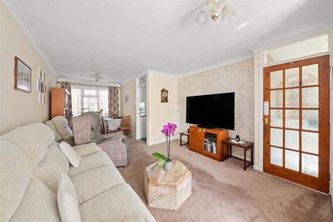 3 bedroom terraced house for sale, Brompton Close, Hounslow TW4