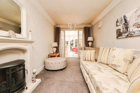 undefined, Broomdene Avenue, BIRMINGHAM, West Midlands, B34