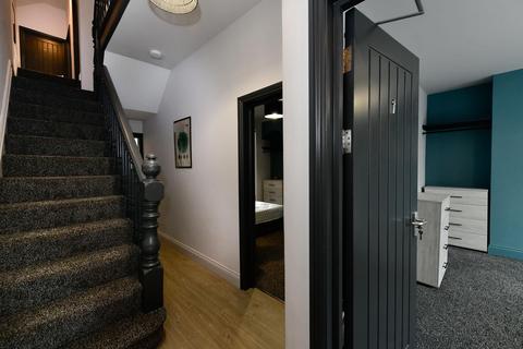 undefined, Cwrt Sart, Llansawel, SA11
