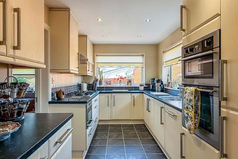 3 bedroom semi-detached house for sale, Beverley Close, Southport PR9