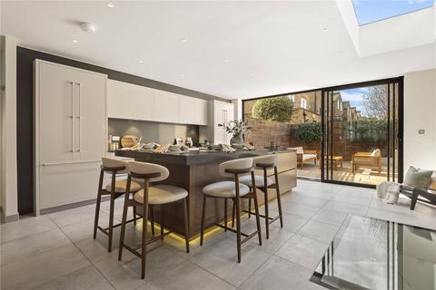 undefined, Clapham Common West Side, SW4