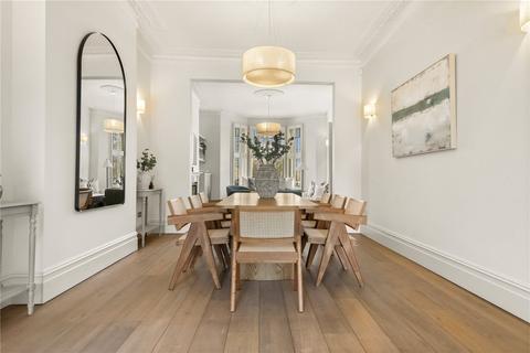 undefined, Clapham Common West Side, SW4