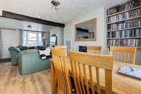 2 bedroom detached house for sale, Grosvenor Road, Ashford, TN24 9