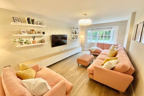 6 bedroom detached house for sale, Hastings Road, Nantwich, CW5