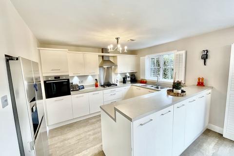 6 bedroom detached house for sale, Hastings Road, Nantwich, CW5