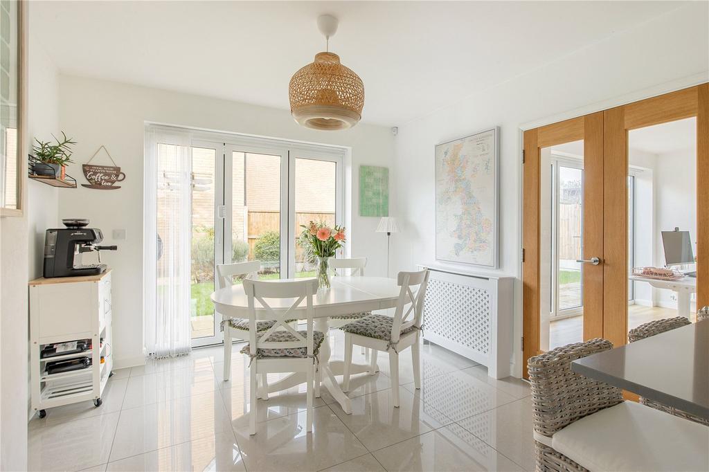 Breakfast Room