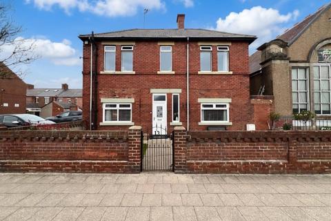 3 bedroom detached house for sale, St. Cuthberts Terrace, Ferryhill
