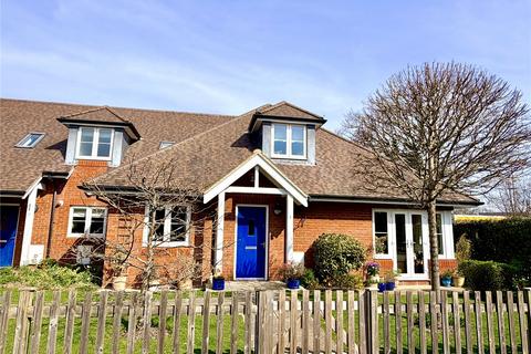 2 bedroom house for sale, North Greenlands, Pennington, Lymington, Hampshire, SO41
