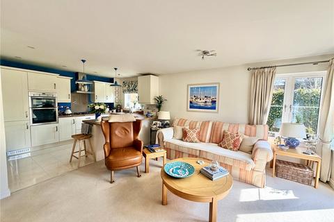 2 bedroom house for sale, North Greenlands, Pennington, Lymington, Hampshire, SO41