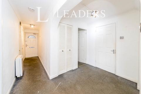 undefined, Beech Close, Newlands Crescent, RH19