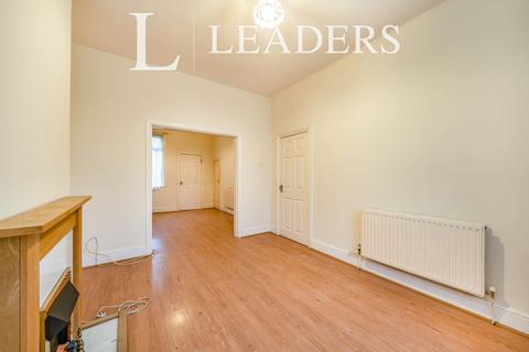 3 bedroom terraced house to rent, Alforde Street, WA8