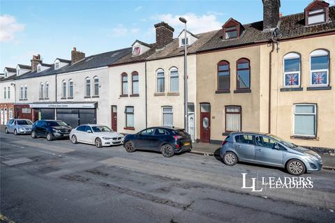 3 bedroom terraced house to rent, Alforde Street, WA8