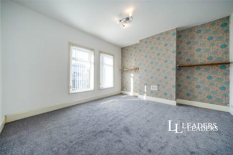 3 bedroom terraced house to rent, Alforde Street, WA8