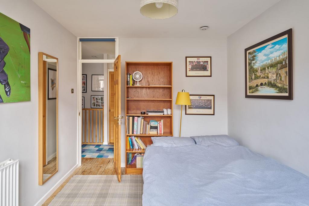 Benfleet Court E8