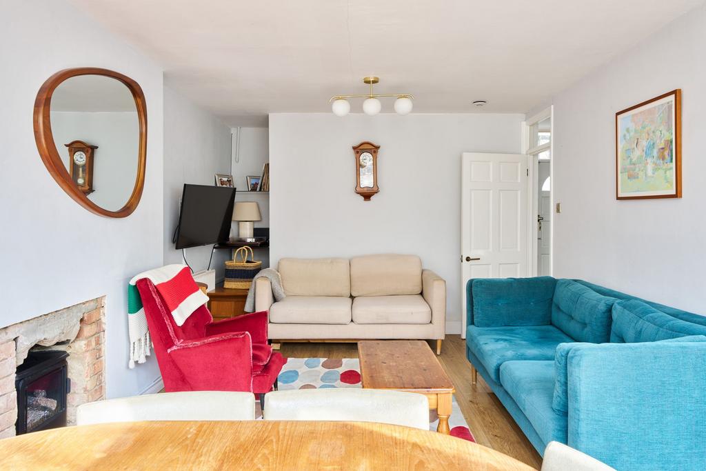 Benfleet Court E8